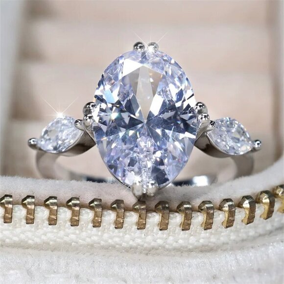 NWT Statement Ring 14K White Gold Plated Oval Cut Solitaire Cubic Zirconia Sz. 8 - Picture 7 of 11